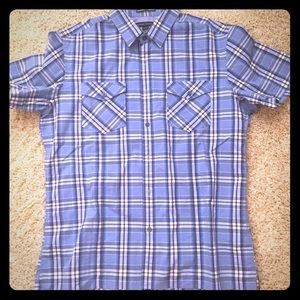 Men’s Banana Republic short sleeve shirt
